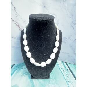 Elegant Vintage White Glass Beaded Collar Necklace